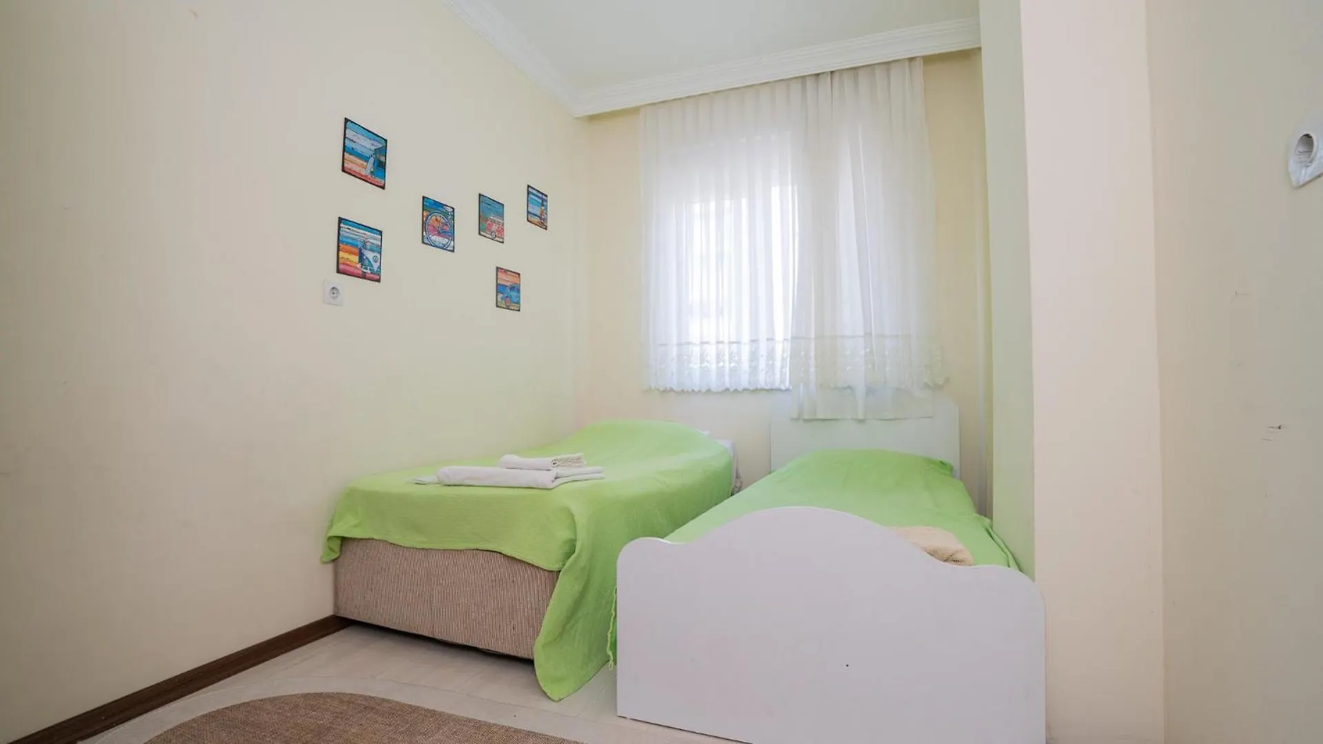 אנטליה Sea Breeze Home דירה